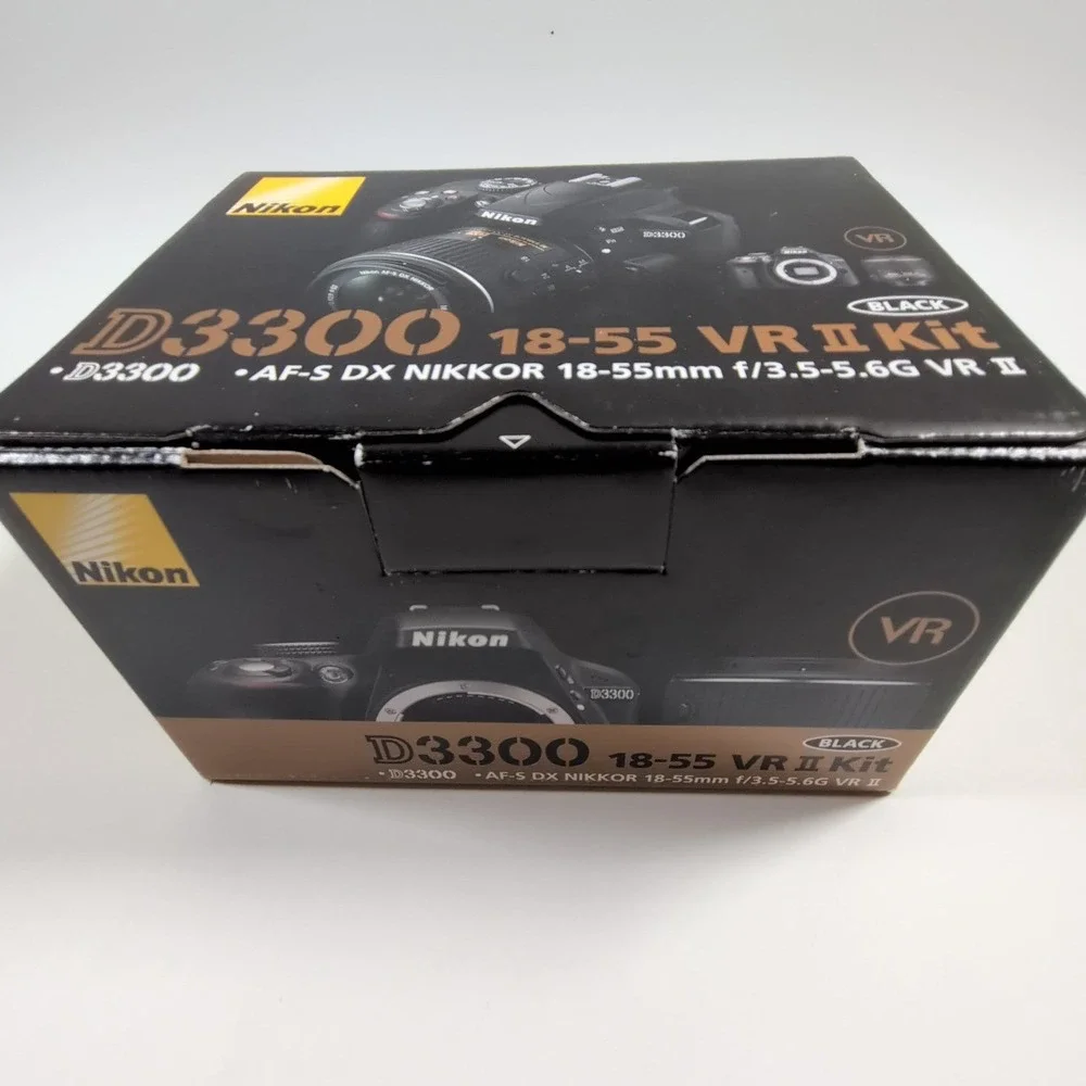 Nikon D3300 Digital SLR Camera Black 18-55mm VR II Lens Kit Bundle 24.2MP